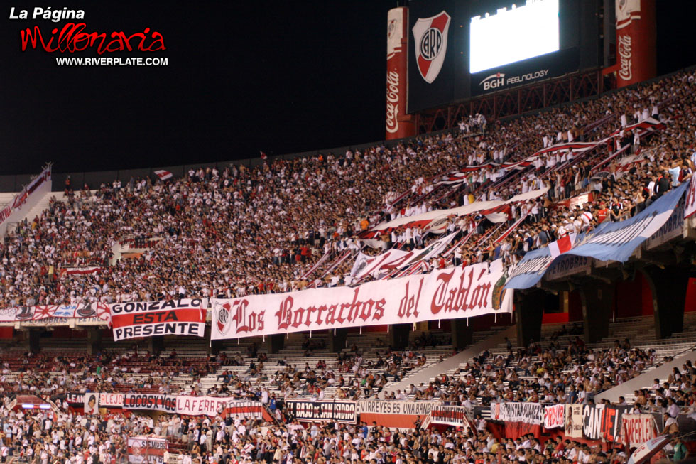 River Plate vs Racing Club (AP 2009) 13