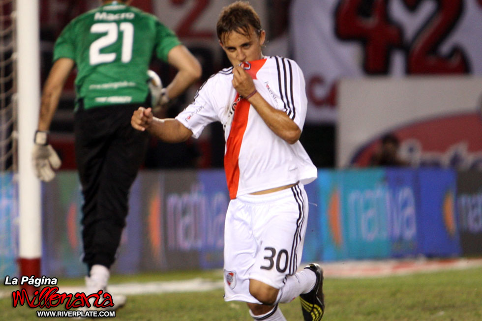 River Plate vs Racing Club (AP 2009) 5