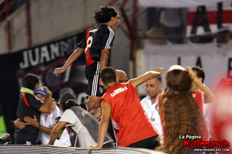River Plate vs San Martin (Tuc) (CL 2009) 6
