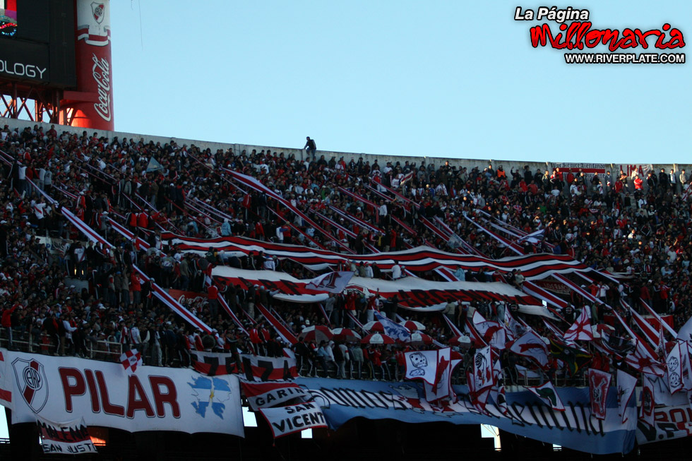 River Plate vs Tigre (CL 2009) 16