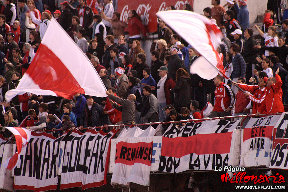 River Plate vs Tigre (CL 2009) 28