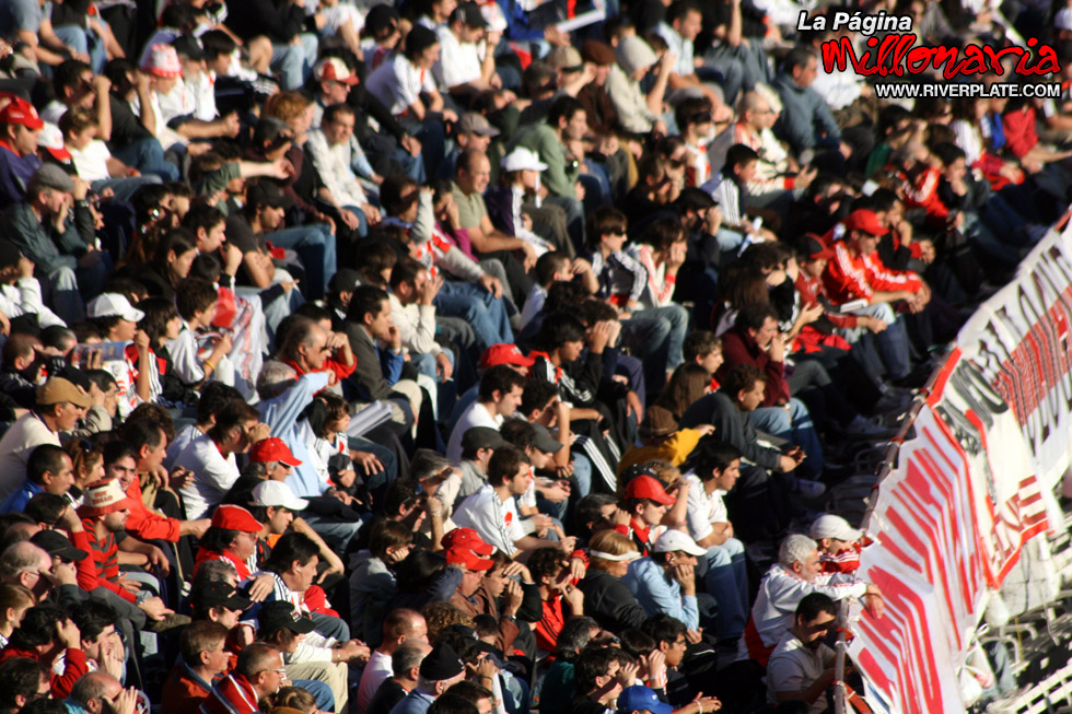River Plate vs Tigre (CL 2009) 29