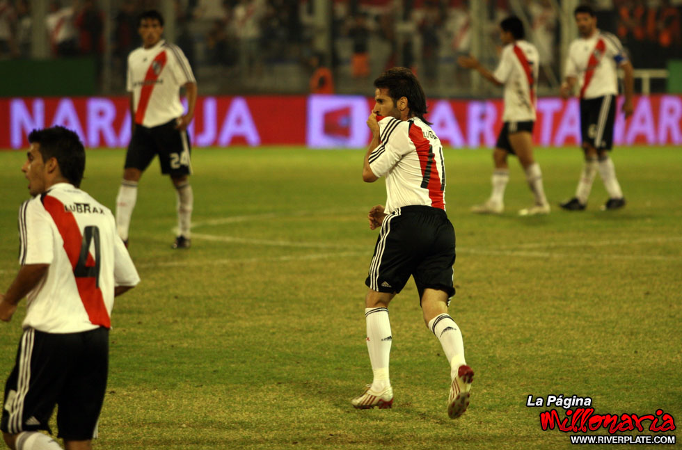 River Plate vs Godoy Cruz (AP 2008) 15