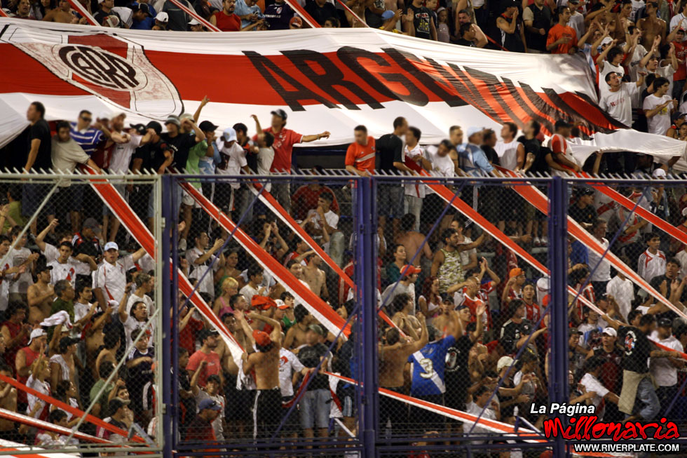 River Plate vs Godoy Cruz (AP 2008) 14