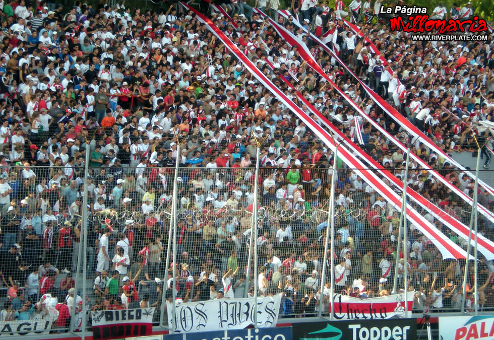 Newell's Old Boys vs River Plate (CL 2009) 13