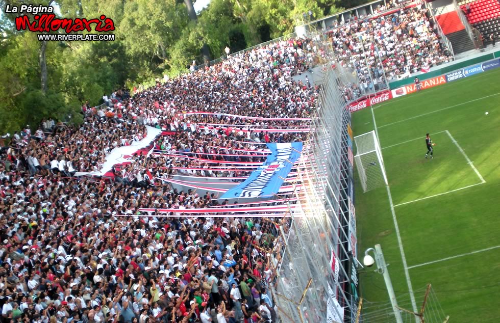 Newell's Old Boys vs River Plate (CL 2009) 14