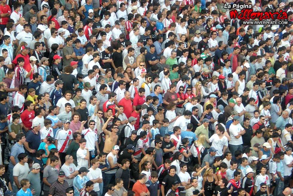 Newell's Old Boys vs River Plate (CL 2009) 18