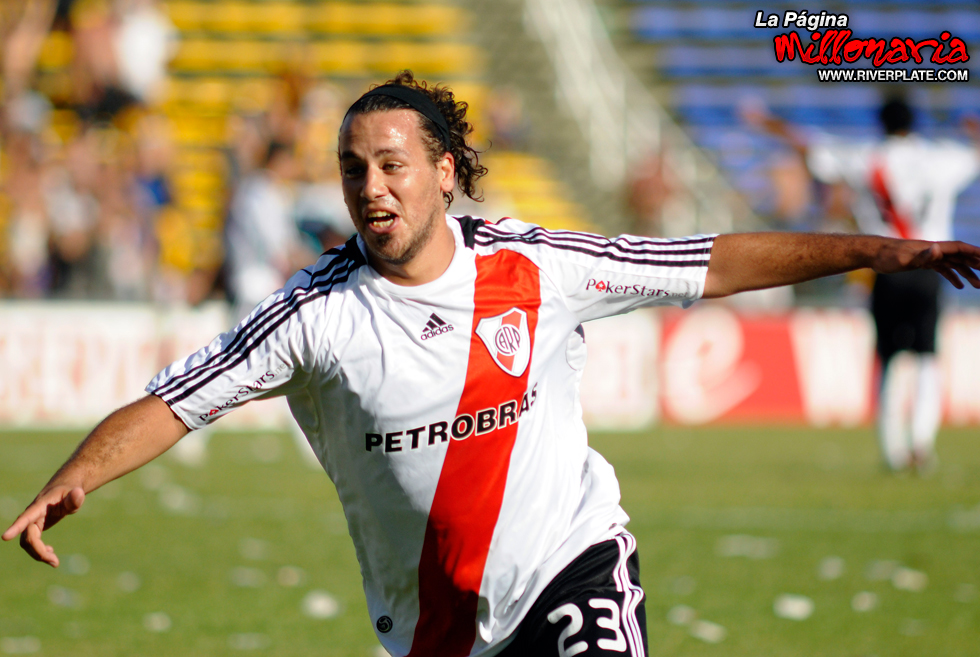 Central vs River Plate (CL 2009)