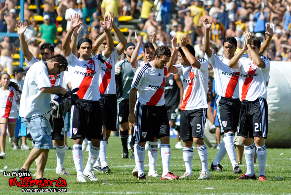 Central vs River Plate (CL 2009) 4