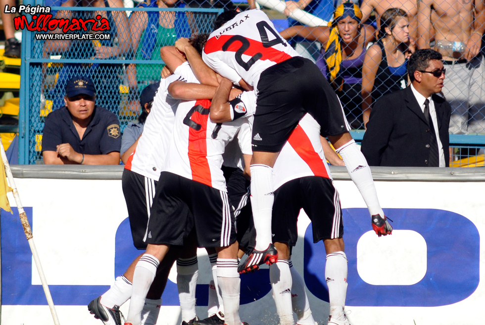 Central vs River Plate (CL 2009) 3
