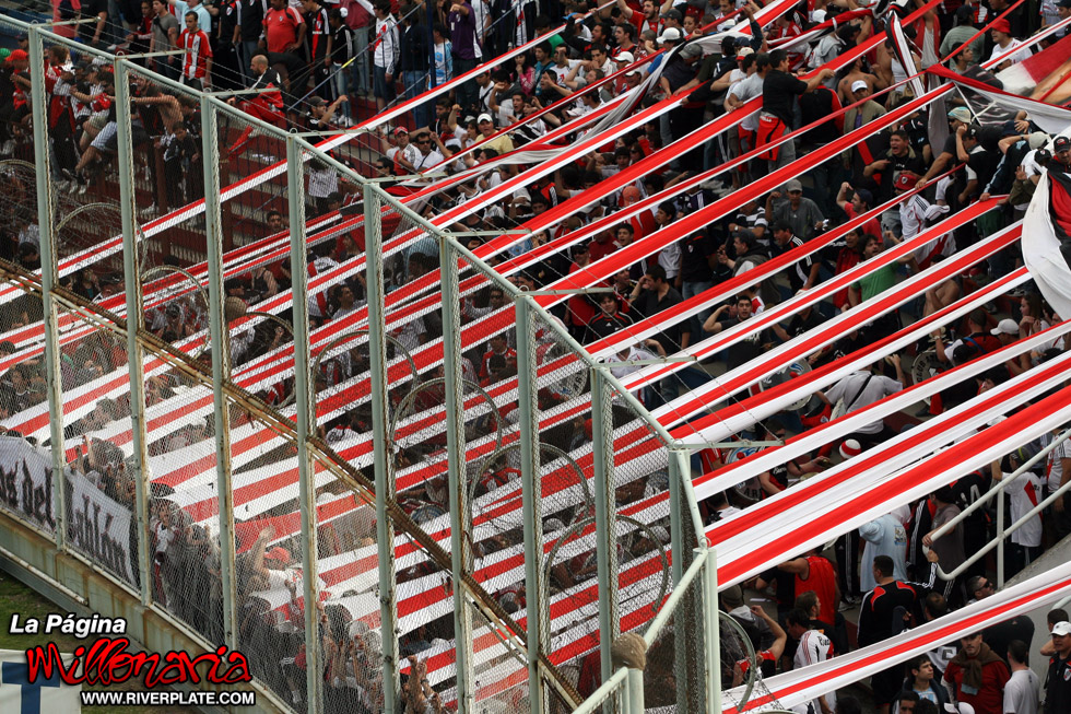 San Lorenzo vs River Plate (AP 2009) 18