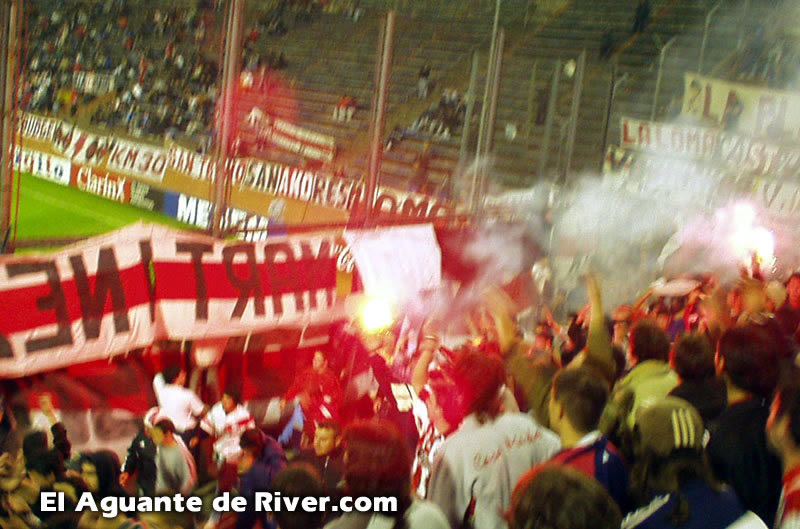 Racing Club vs River Plate (En Vélez) (SUD 2002) 3