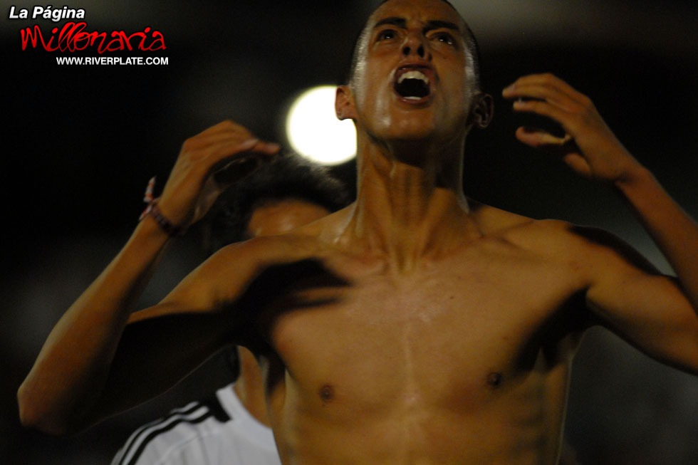 Tigre vs River Plate (AP 2009) 6