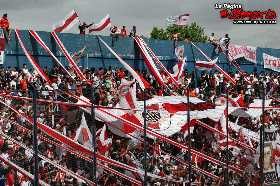 Tigre vs River Plate (AP 2008) 6