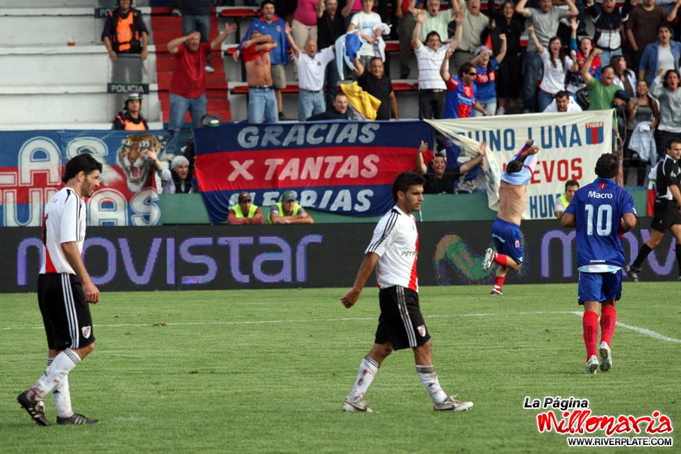 Tigre vs River Plate (AP 2008) 14