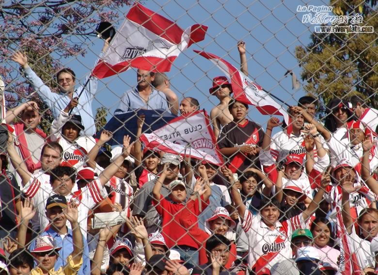 Gimnasia de Jujuy vs River Plate (AP 2005) 28