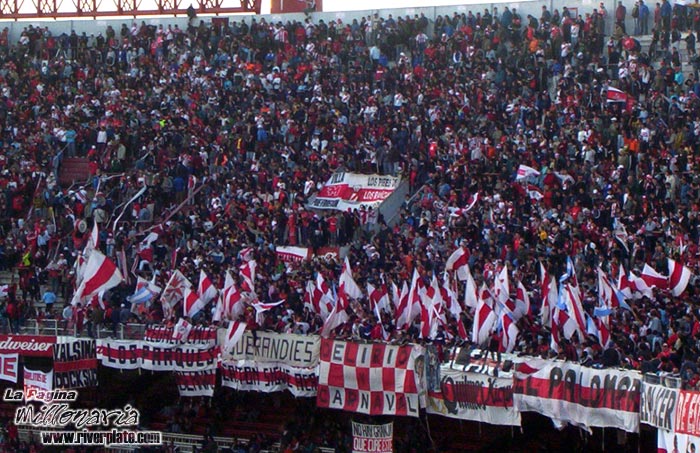 River Plate vs Olimpo BB (CL 2005) 8