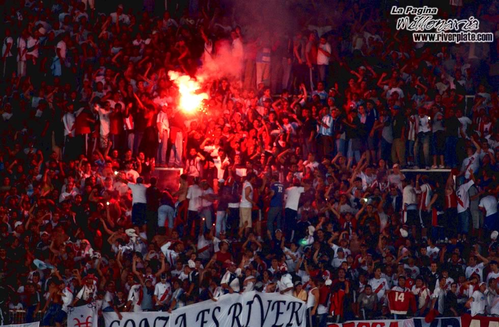 River Plate vs Defensor Sporting (SUD 2007) 13