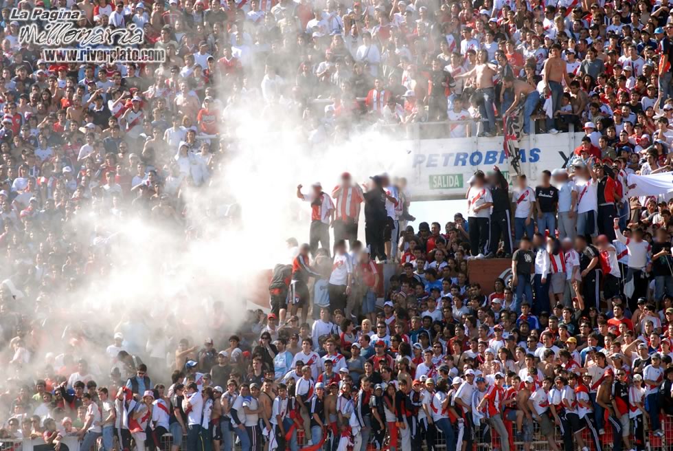 River Plate vs Boca Juniors (AP 2007) 16