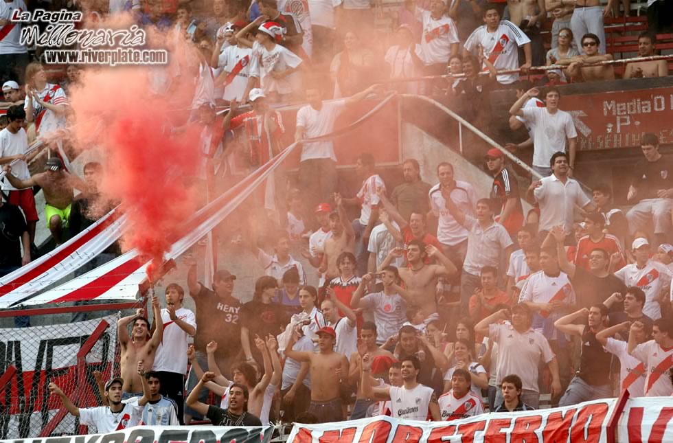 River Plate vs Velez Sarsfield (AP 2007) 11