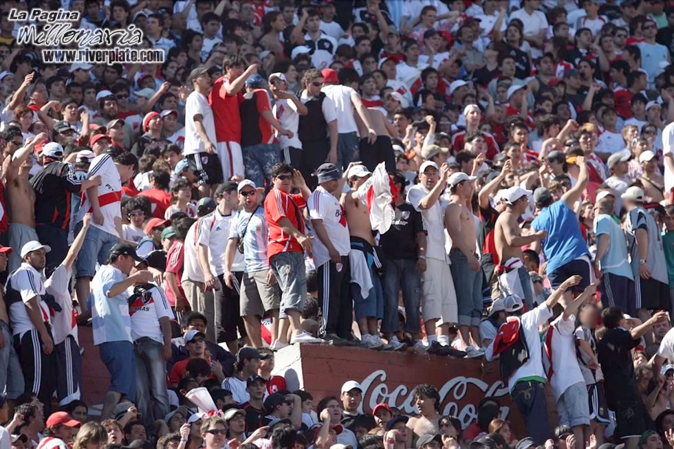River Plate vs Rosario Central (AP 2007) 10