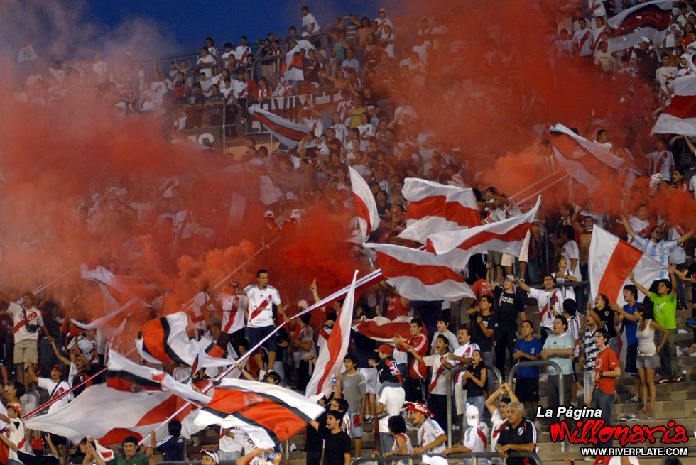 River Plate vs Independiente (Mendoza 2009) 33