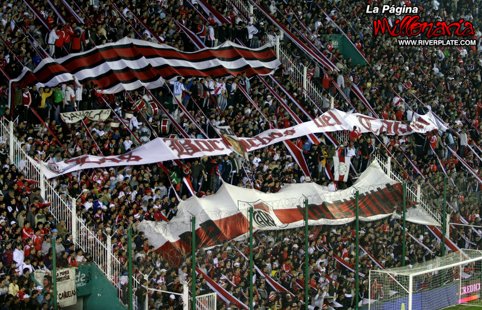Banfield vs River Plate (AP 2009) 5