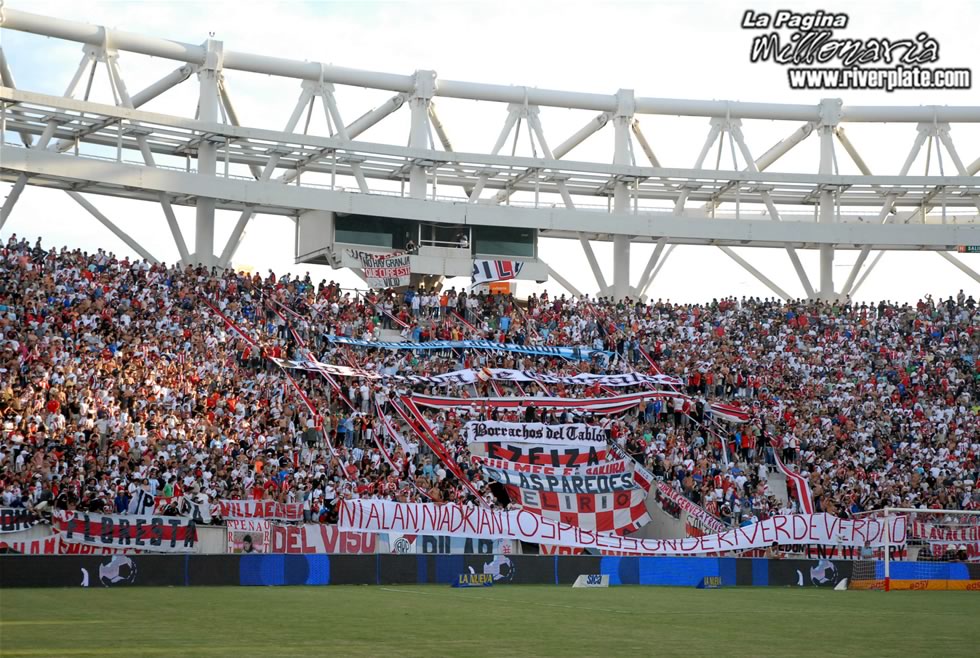 Estudiantes vs River Plate (CL 2008) 9
