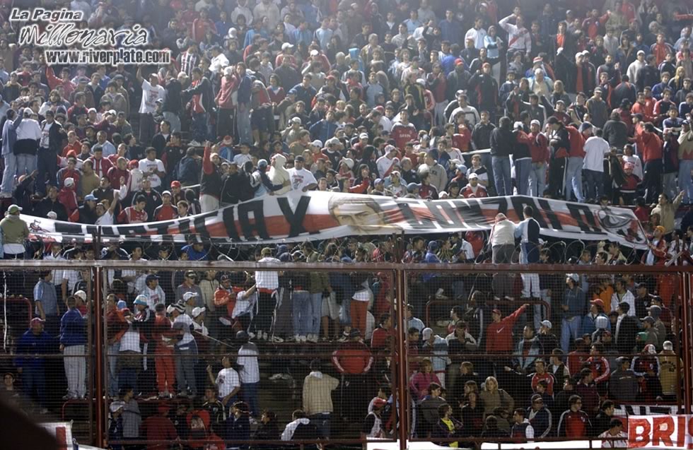 Huracán vs River Plate (AP 2007) 12