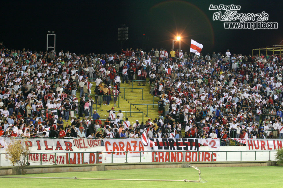 River Plate vs Independiente (Mar del Plata 2008) 9