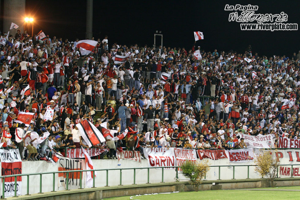 River Plate vs Independiente (Mar del Plata 2008) 5