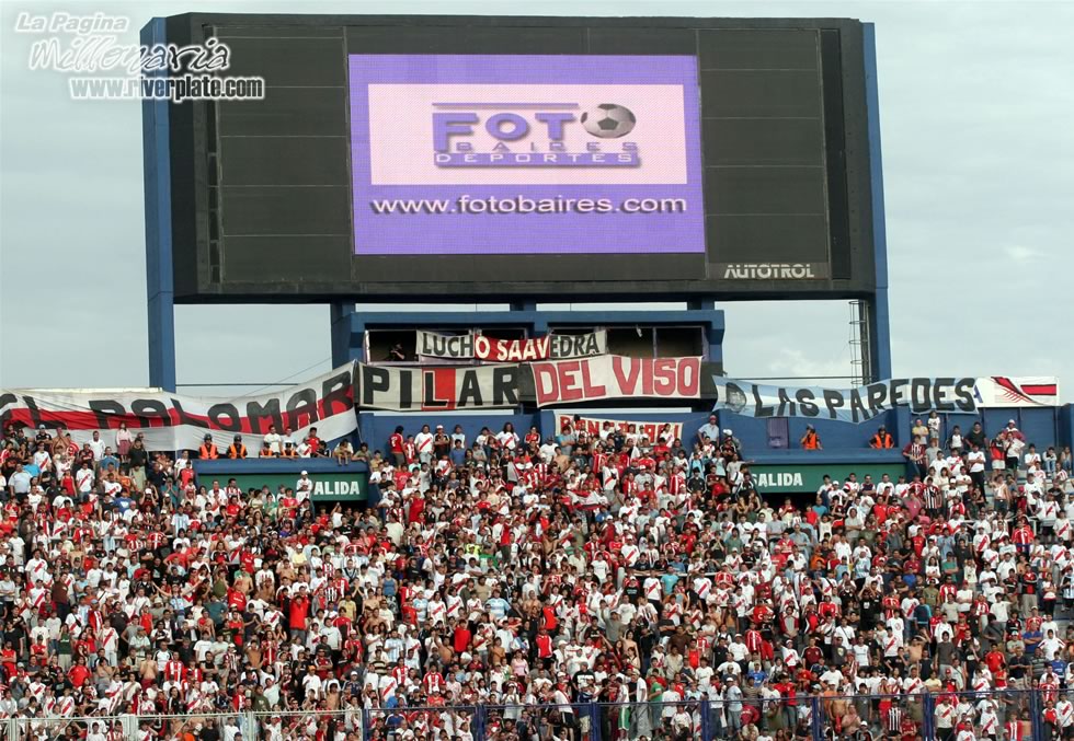River Plate vs Banfield (AP 2007) 9