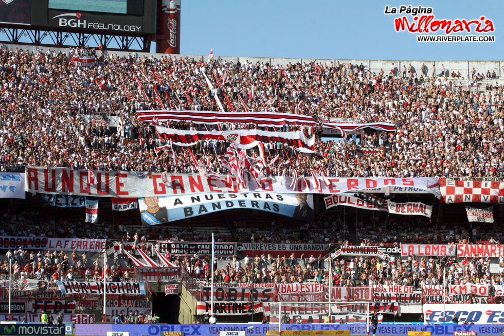 River Plate vs Argentinos Jrs (AP 2008) 16
