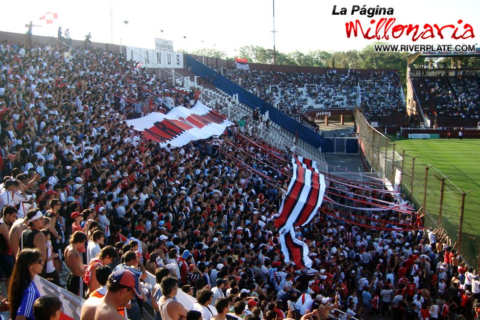 Lanus vs River Plate (AP 2008) 17