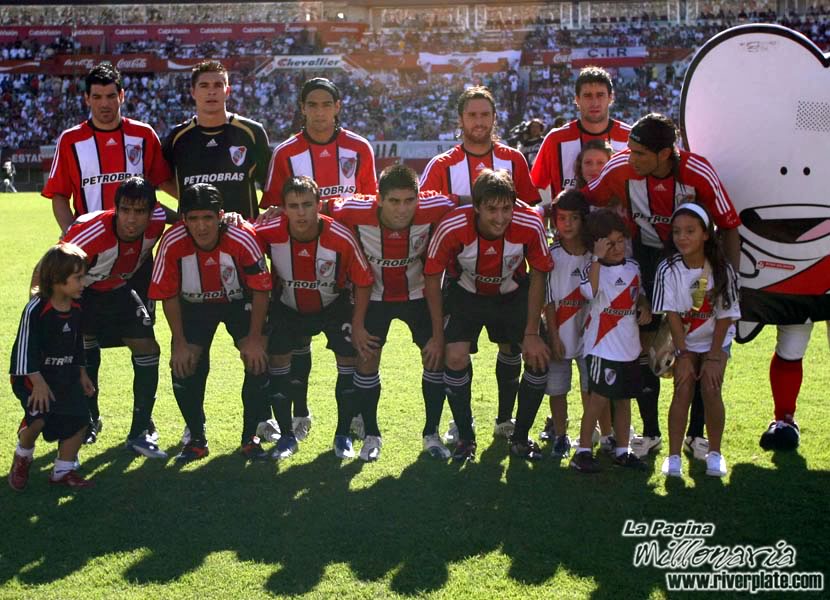 River Plate vs Racing Club (CL 2008) 3