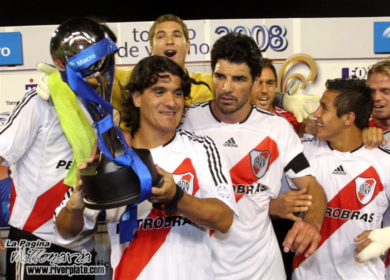 River Plate vs Boca Juniors (Mendoza 2008) 9
