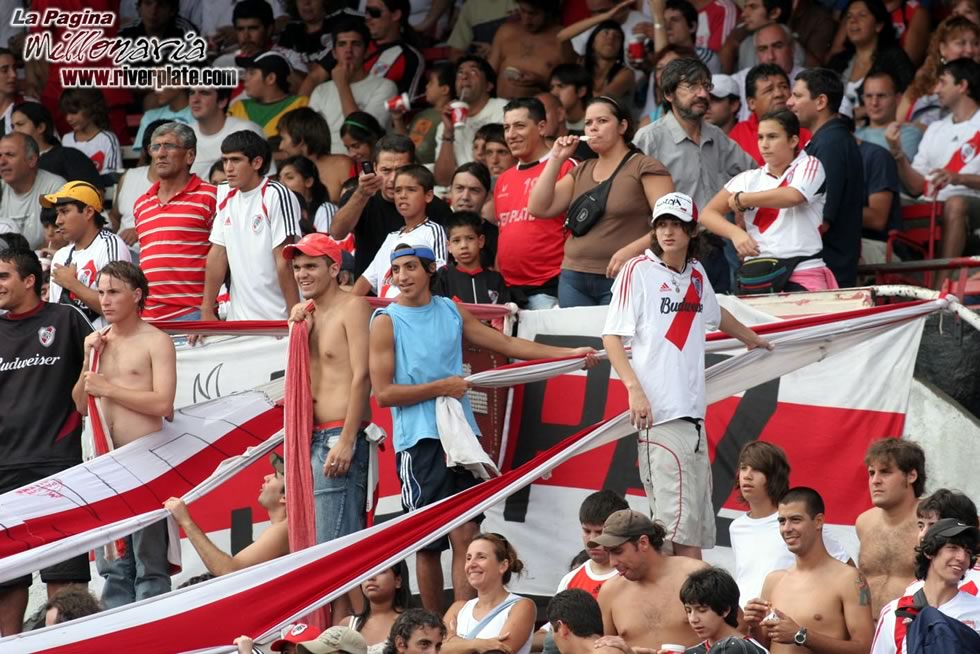 River Plate vs San Lorenzo (CL 2008) 7