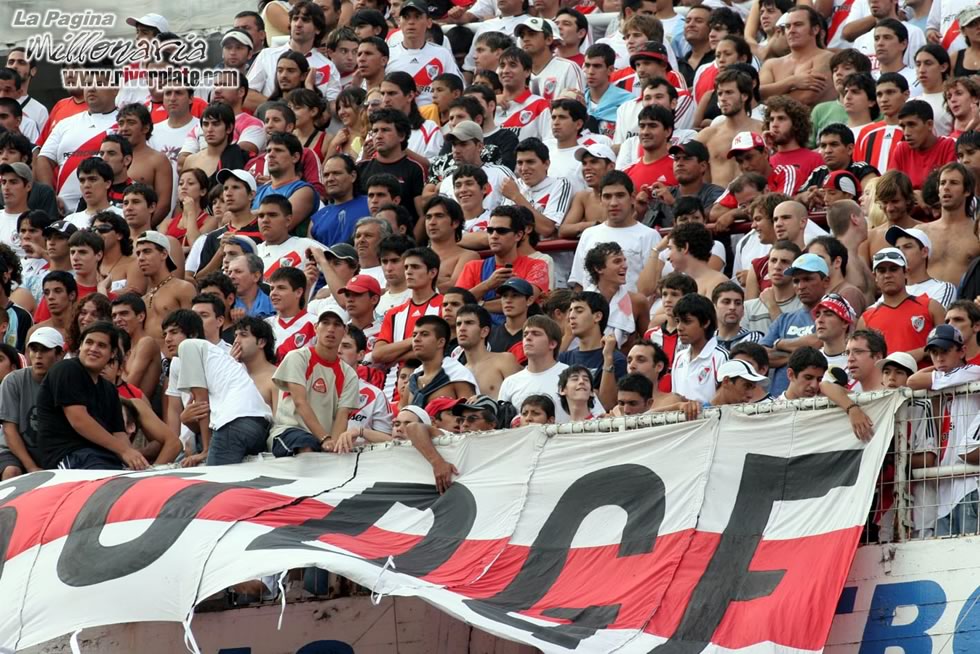 River Plate vs San Lorenzo (CL 2008) 12