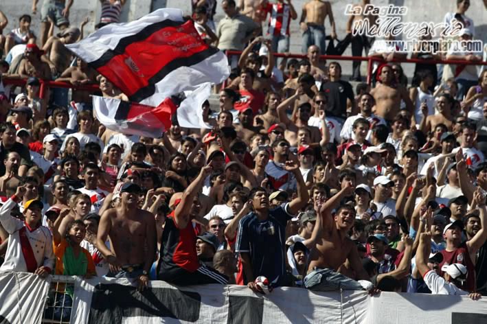 River Plate vs San Lorenzo (CL 2008) 41