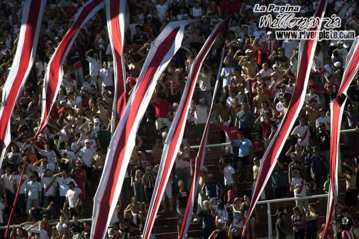 River Plate vs Racing Club (CL 2008) 9