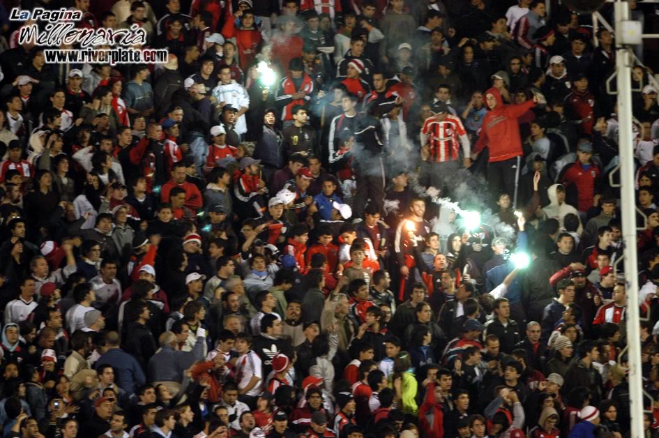 San Lorenzo vs River Plate (LIB 2008) 14