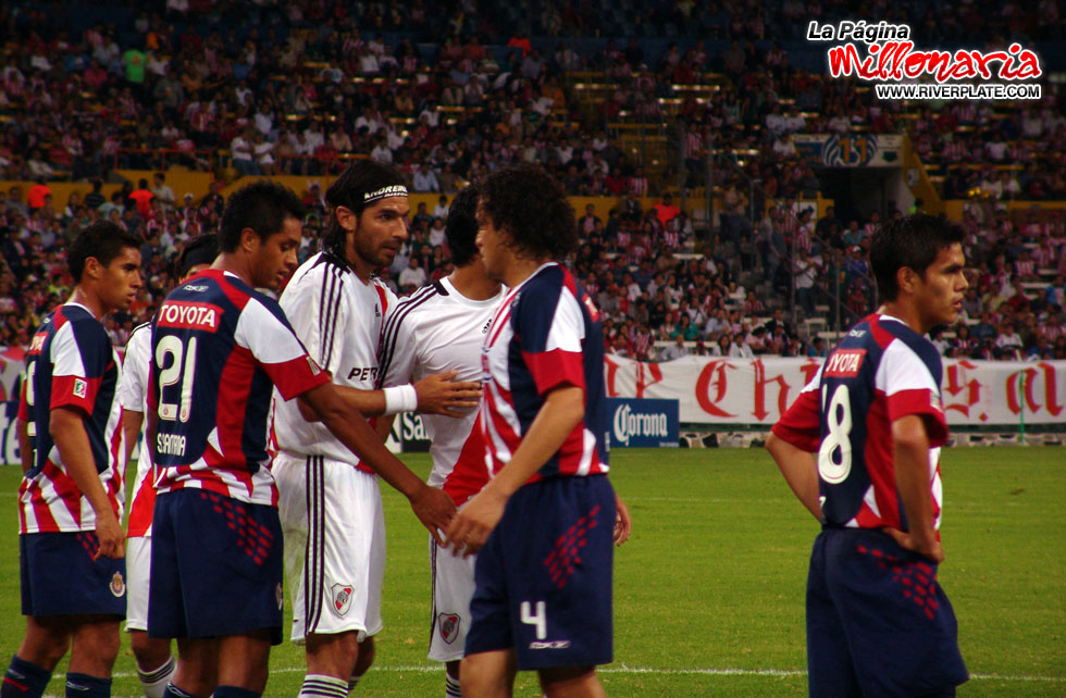 Chivas (MEX) vs River Plate (SUD 08) 21
