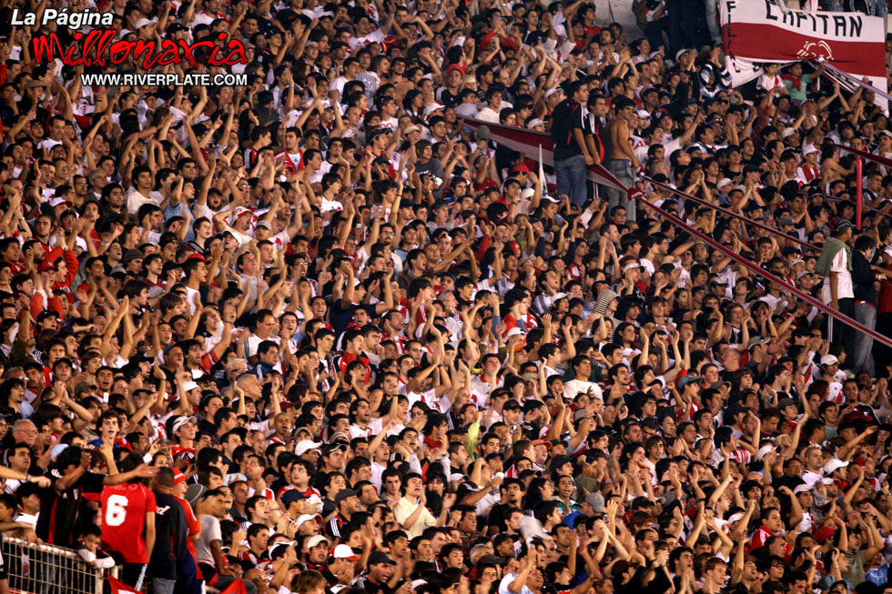 River Plate vs Lanús (CL 2009) 26