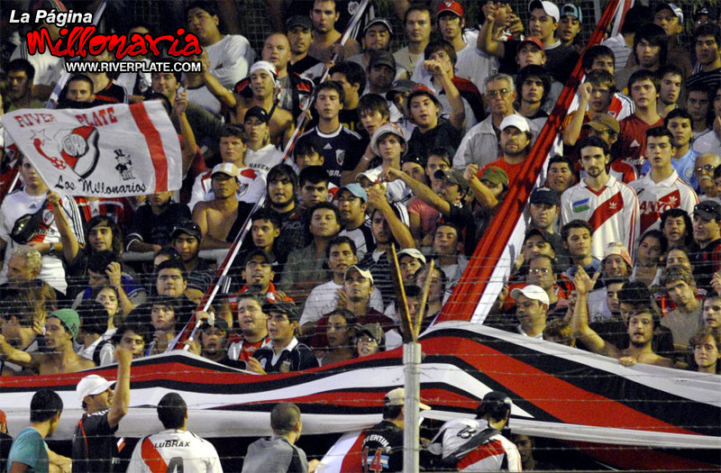 Newell's Old Boys vs River Plate (CL 2009) 9
