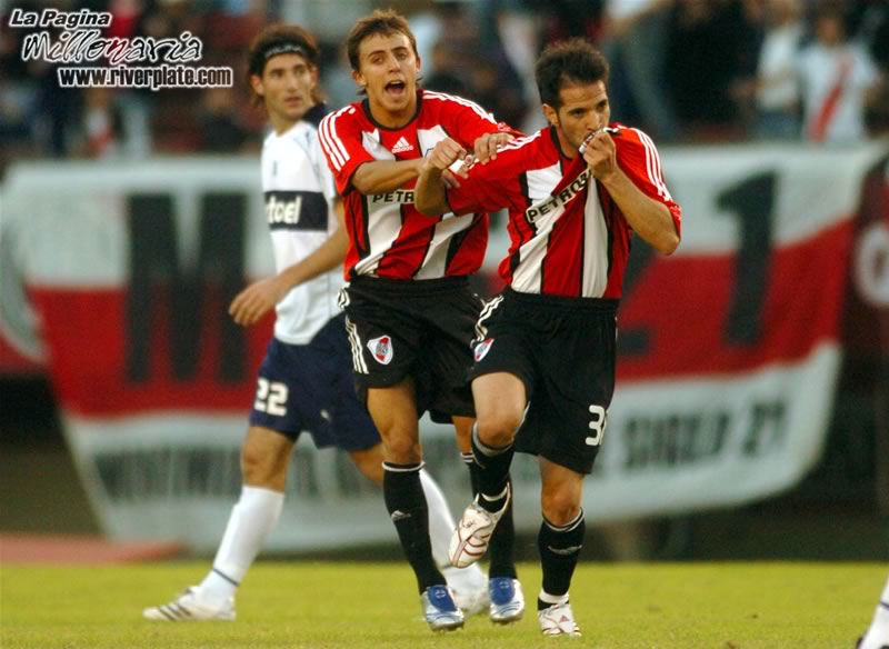 River Plate vs Gimnasia LP (CL 2008) 8