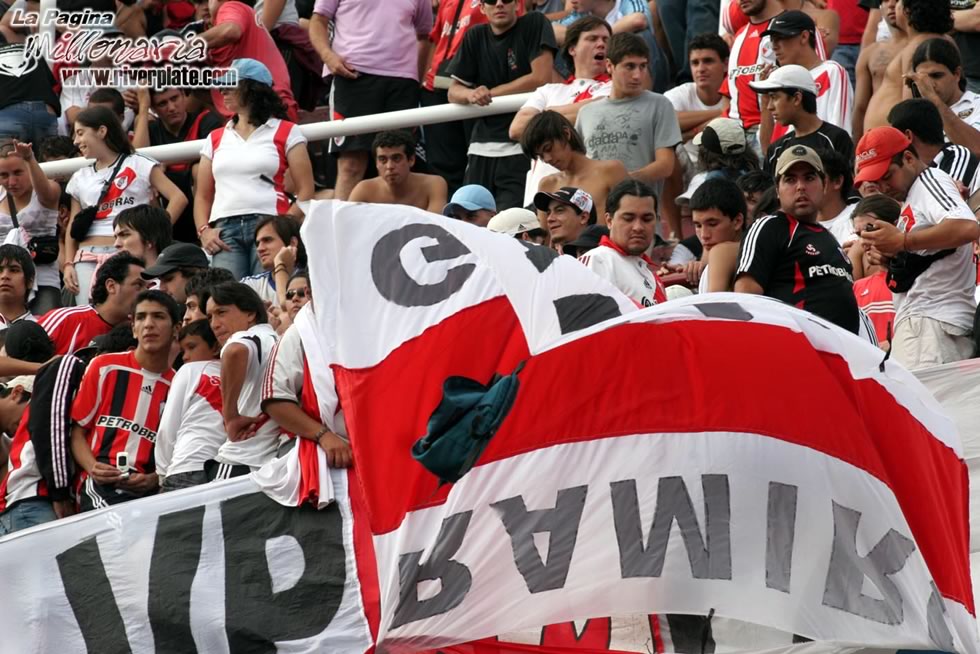 River Plate vs San Lorenzo (CL 2008) 6
