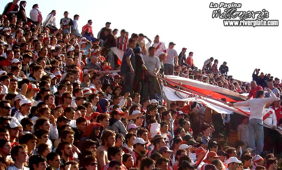 Colón de Santa Fe vs River Plate (AP 2008) 8