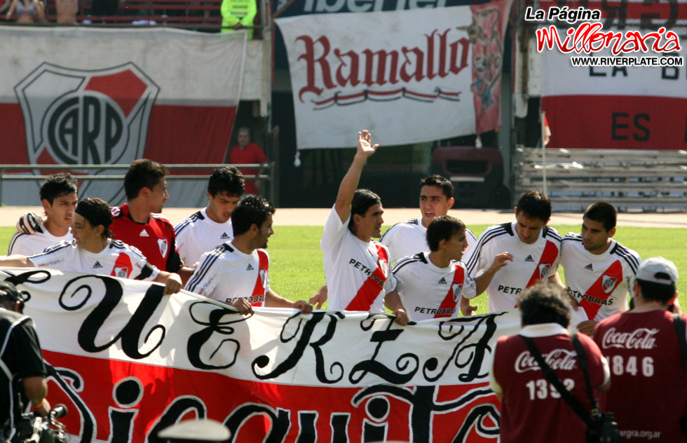 River Plate vs Chacarita (AP 2009) 3