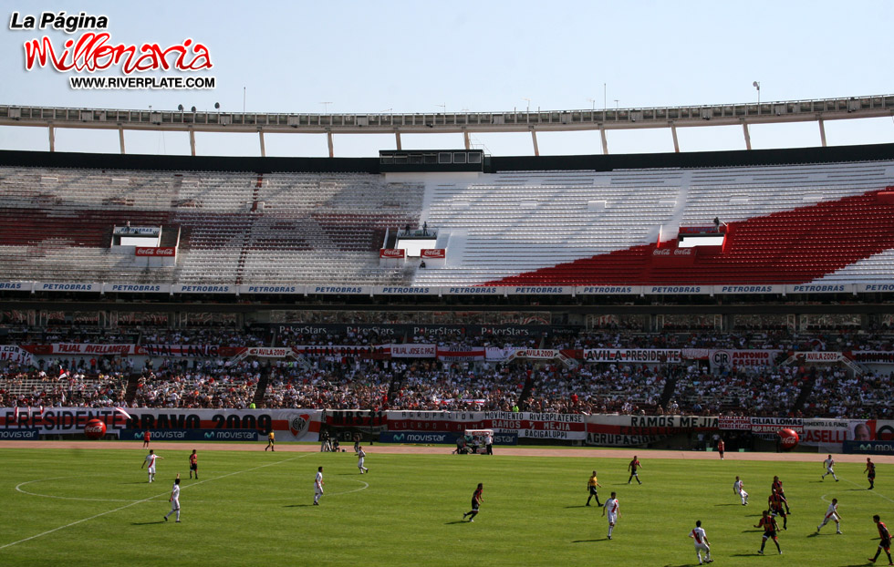 River Plate vs Chacarita (AP 2009) 12