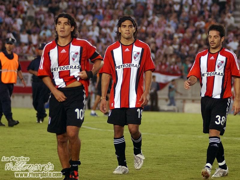 Estudiantes vs River Plate (CL 2008) 3
